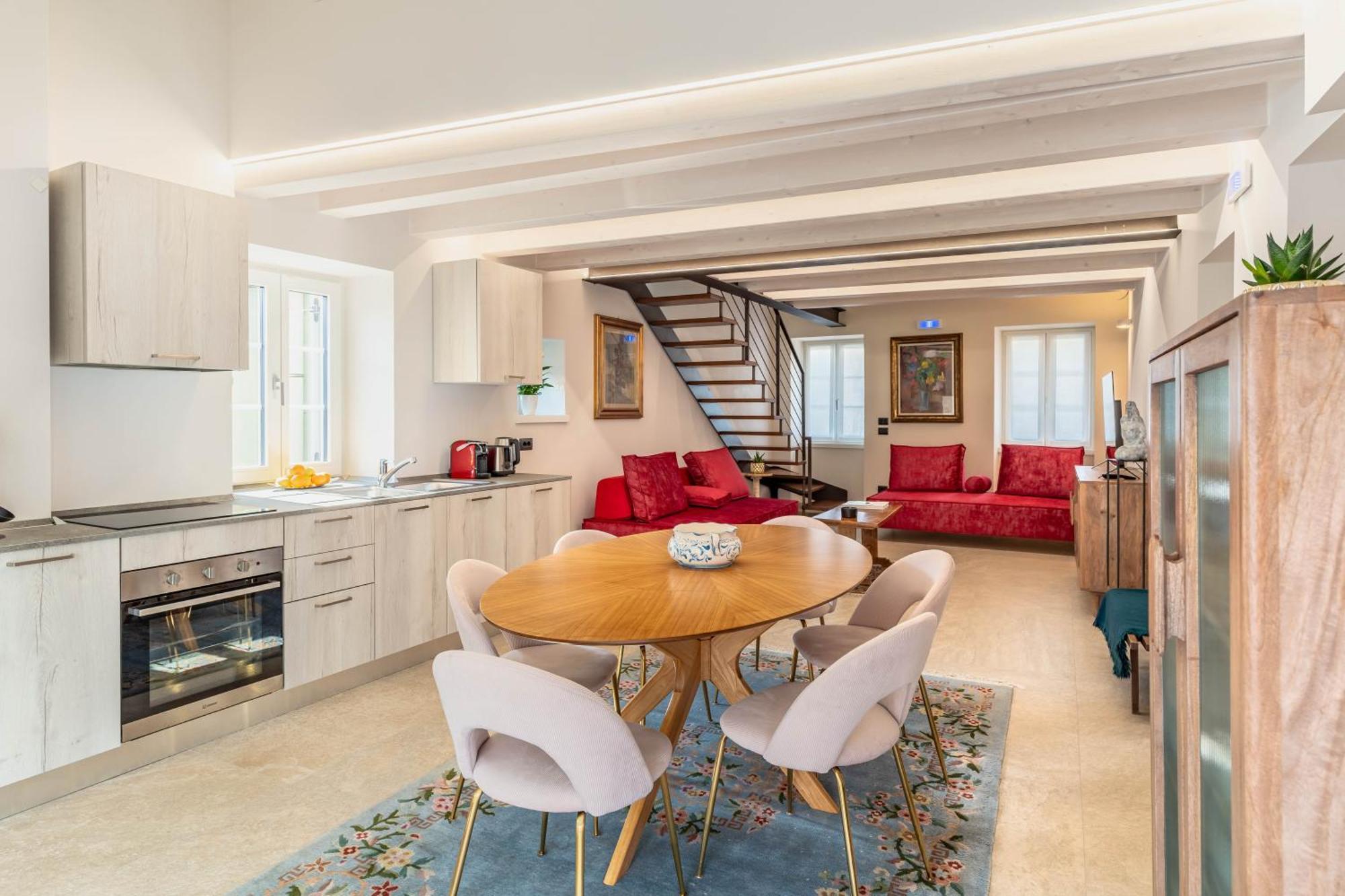 Luxury 2Br W/ River Castle View In Borgo Valsugana Exterior foto