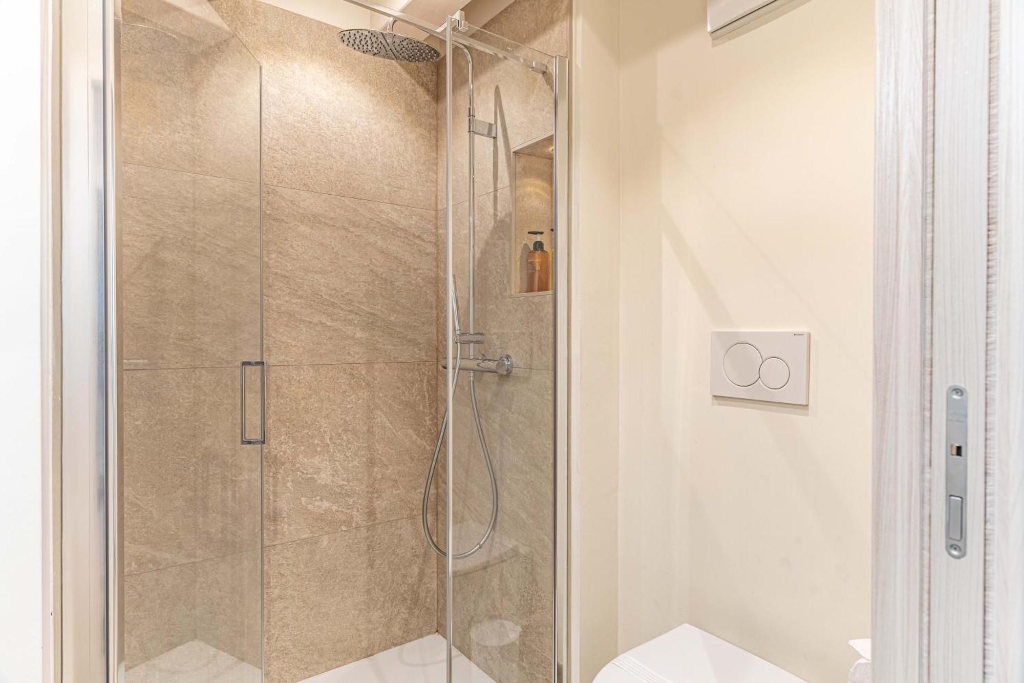 Luxury 2Br W/ River Castle View In Borgo Valsugana Exterior foto