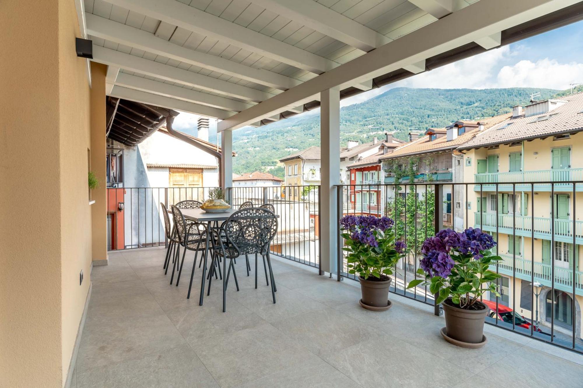 Luxury 2Br W/ River Castle View In Borgo Valsugana Exterior foto