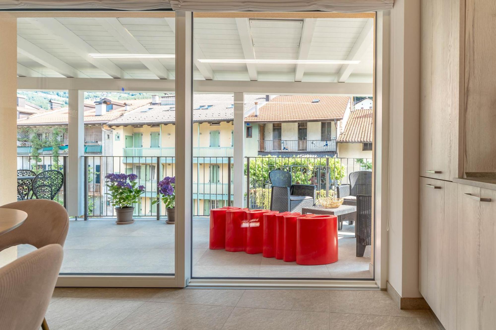Luxury 2Br W/ River Castle View In Borgo Valsugana Exterior foto